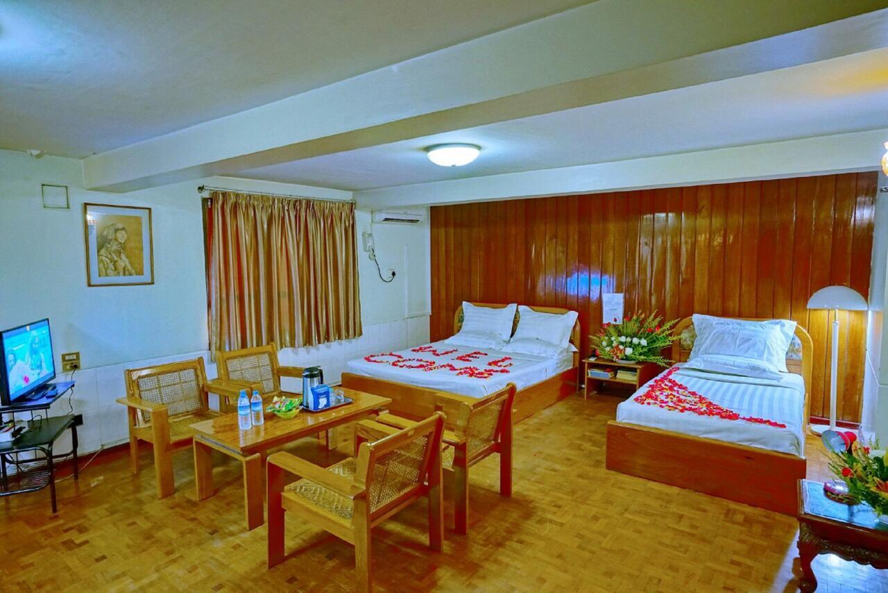 Taim Phyu Hotel Μανταλέι Εξωτερικό φωτογραφία