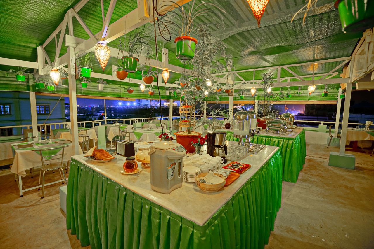 Taim Phyu Hotel Μανταλέι Εξωτερικό φωτογραφία