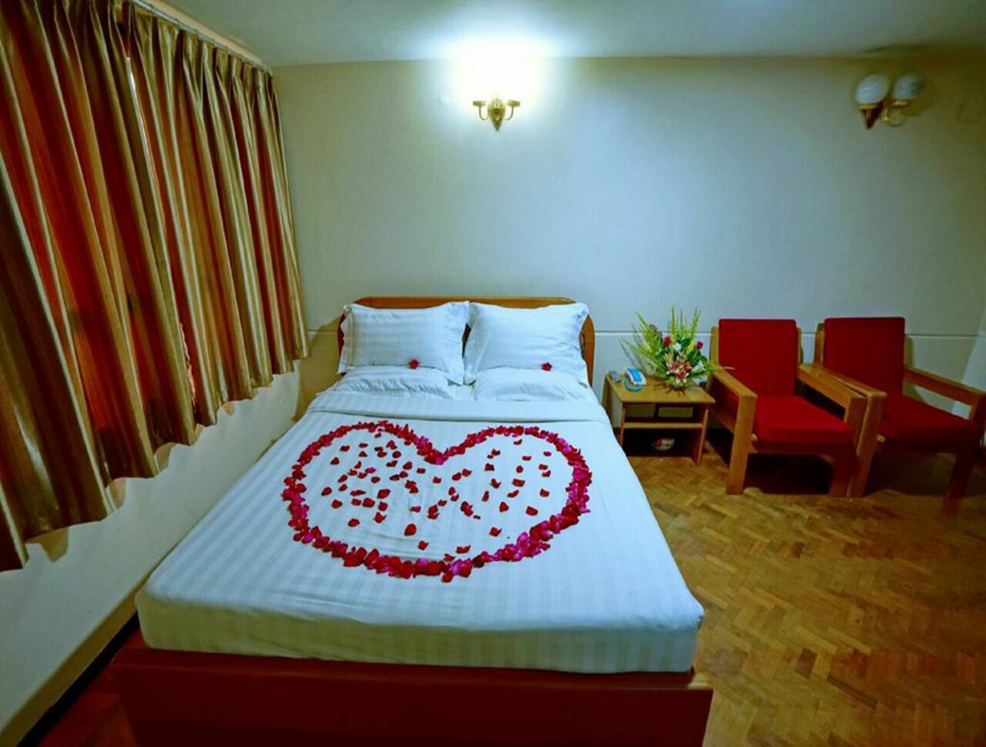 Taim Phyu Hotel Μανταλέι Εξωτερικό φωτογραφία